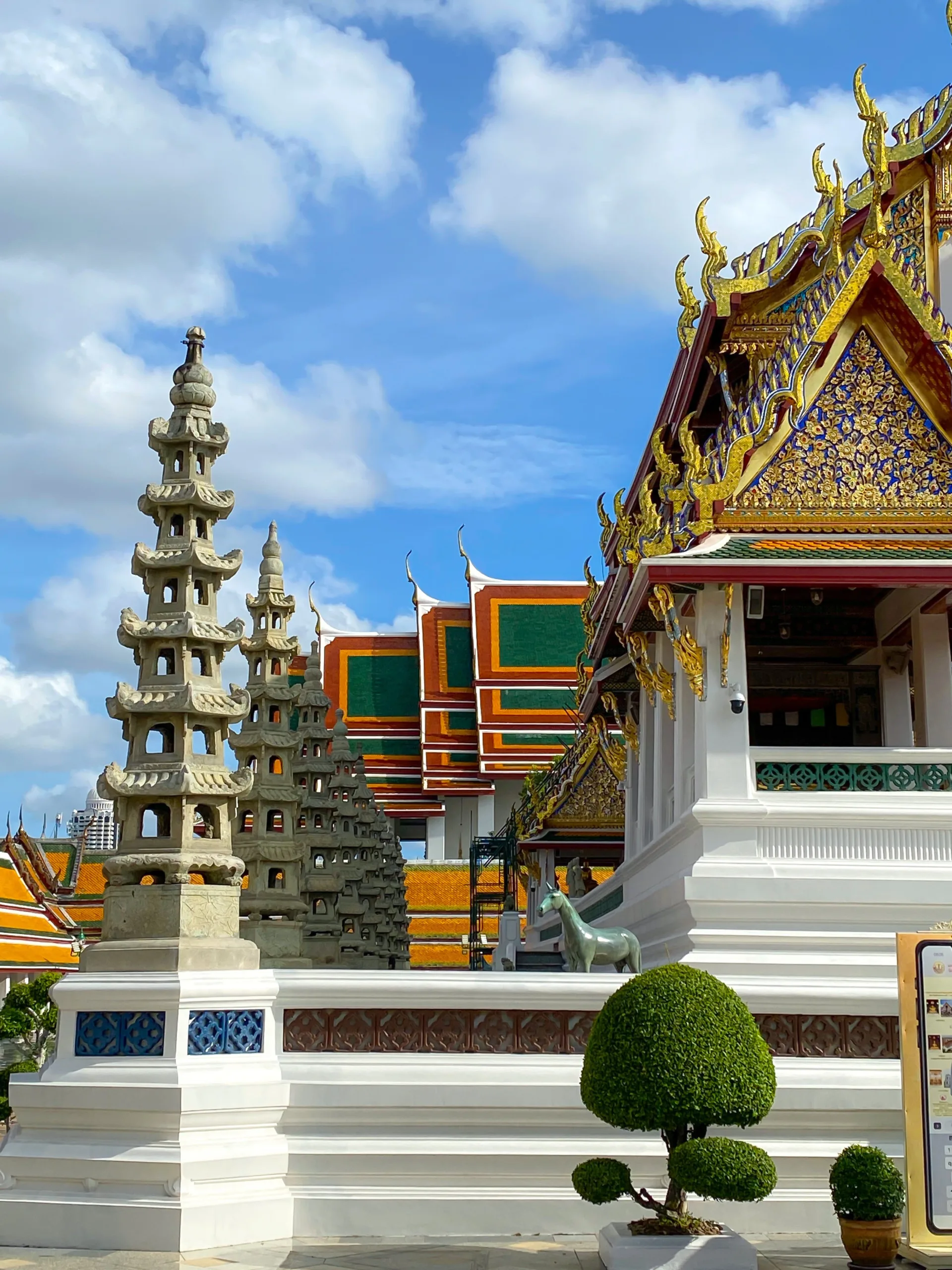 Wat Phra Kaew, Bangkok, Temple