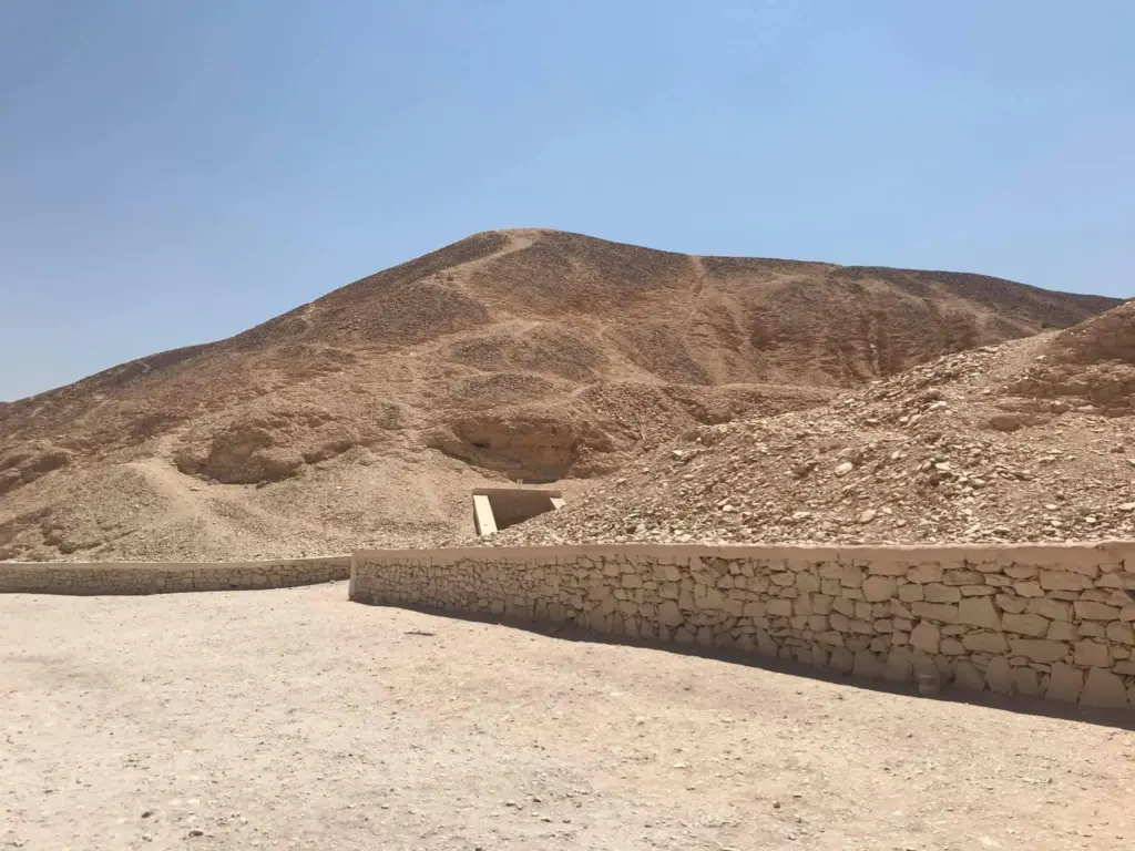 Valley of the Queens