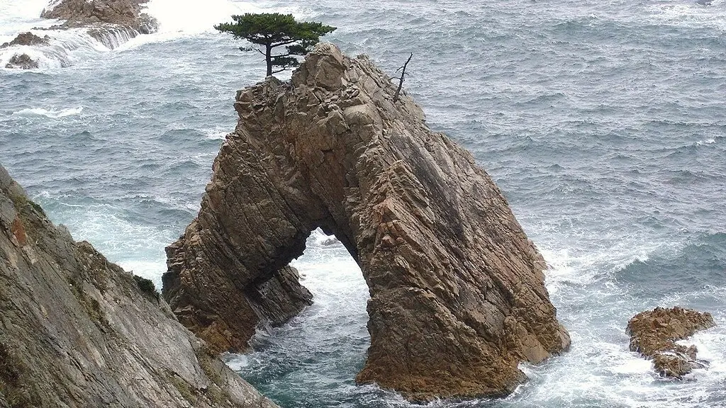Uradome Coast