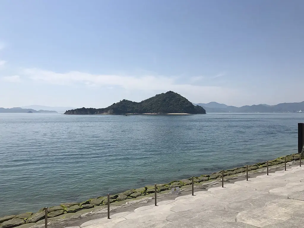 Okunoshima Hiking