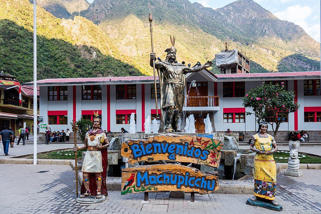 Aguas Calientes Travel Guide