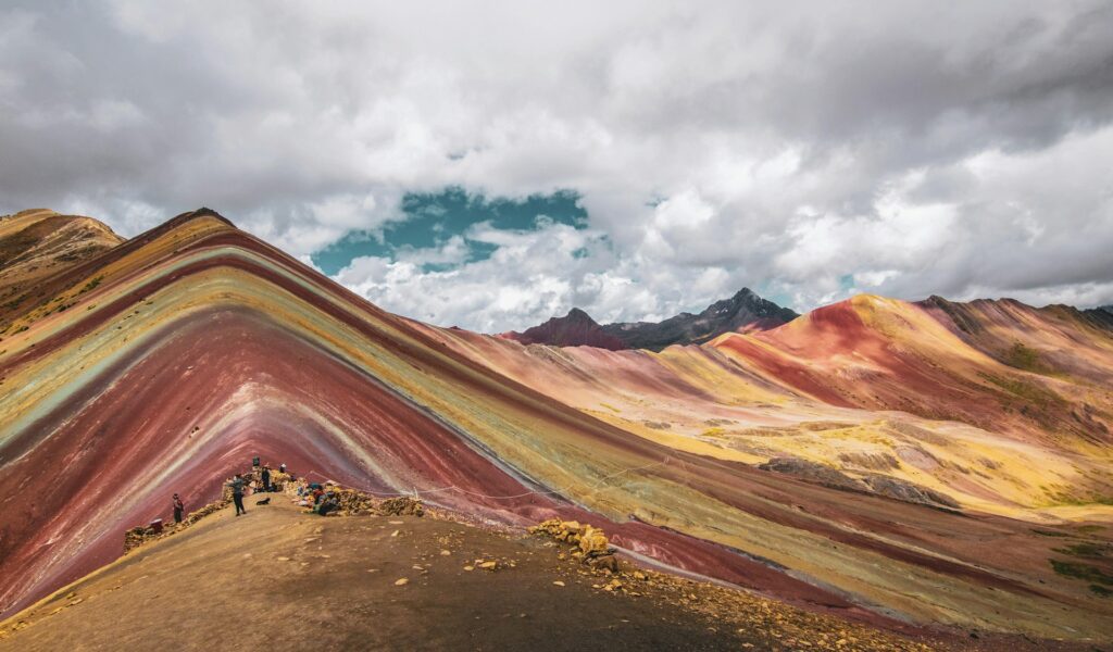 Vinicunca Hike