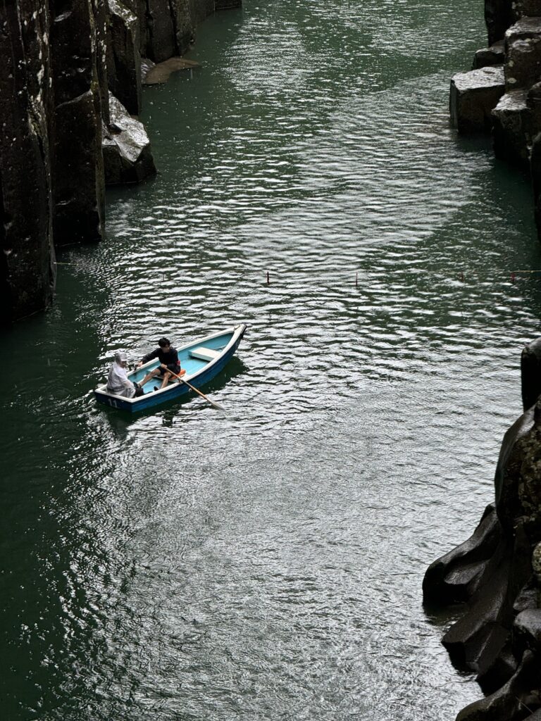 Takachiho Gorge Boat Rentals