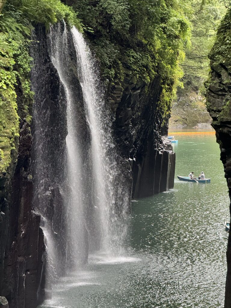 Takachiho Gorge Travel Guide